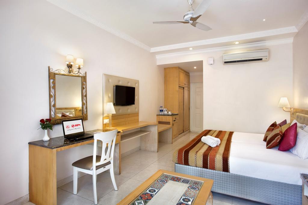 Avion Holiday Resort Lonavala Exterior foto